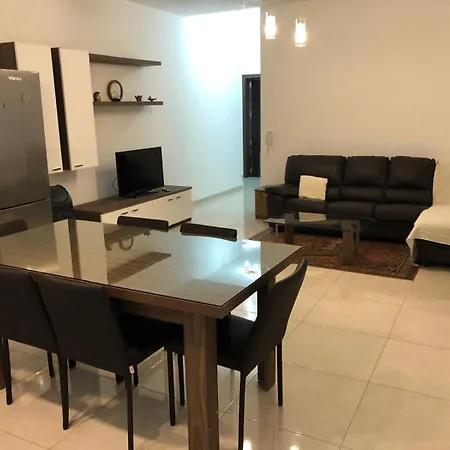 Spacious 3-bedroom In Msida Msierah