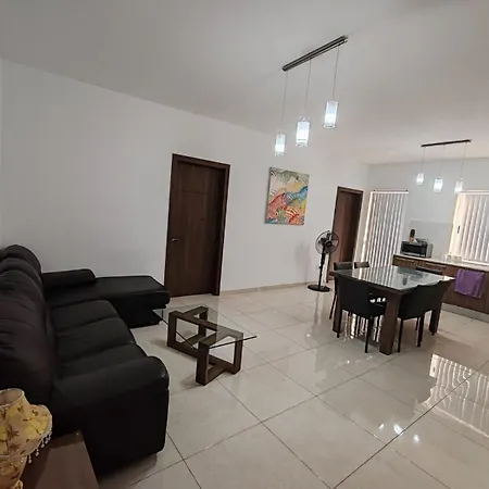 Spacious 3-bedroom In Msida Msierah
