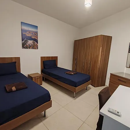 Spacious 3-bedroom In Msida A3 Апартаменты Msierah