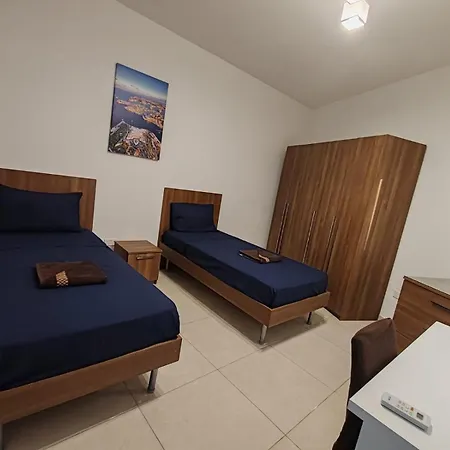 Spacious 3-bedroom In Msida A3 Апартаменты Msierah